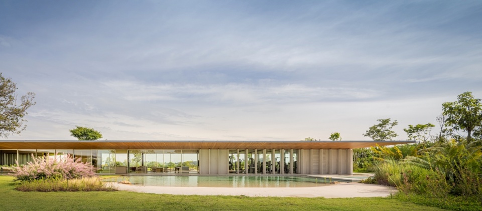 ea house by jacobsen studio