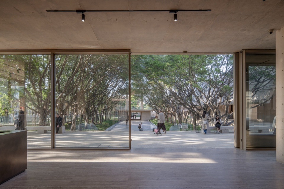 Ananya Art Center Guangzhou Branch and Community Canteen by Vector Architects