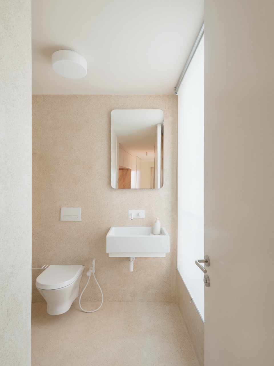 Mustard building by Aurora Architects Furo