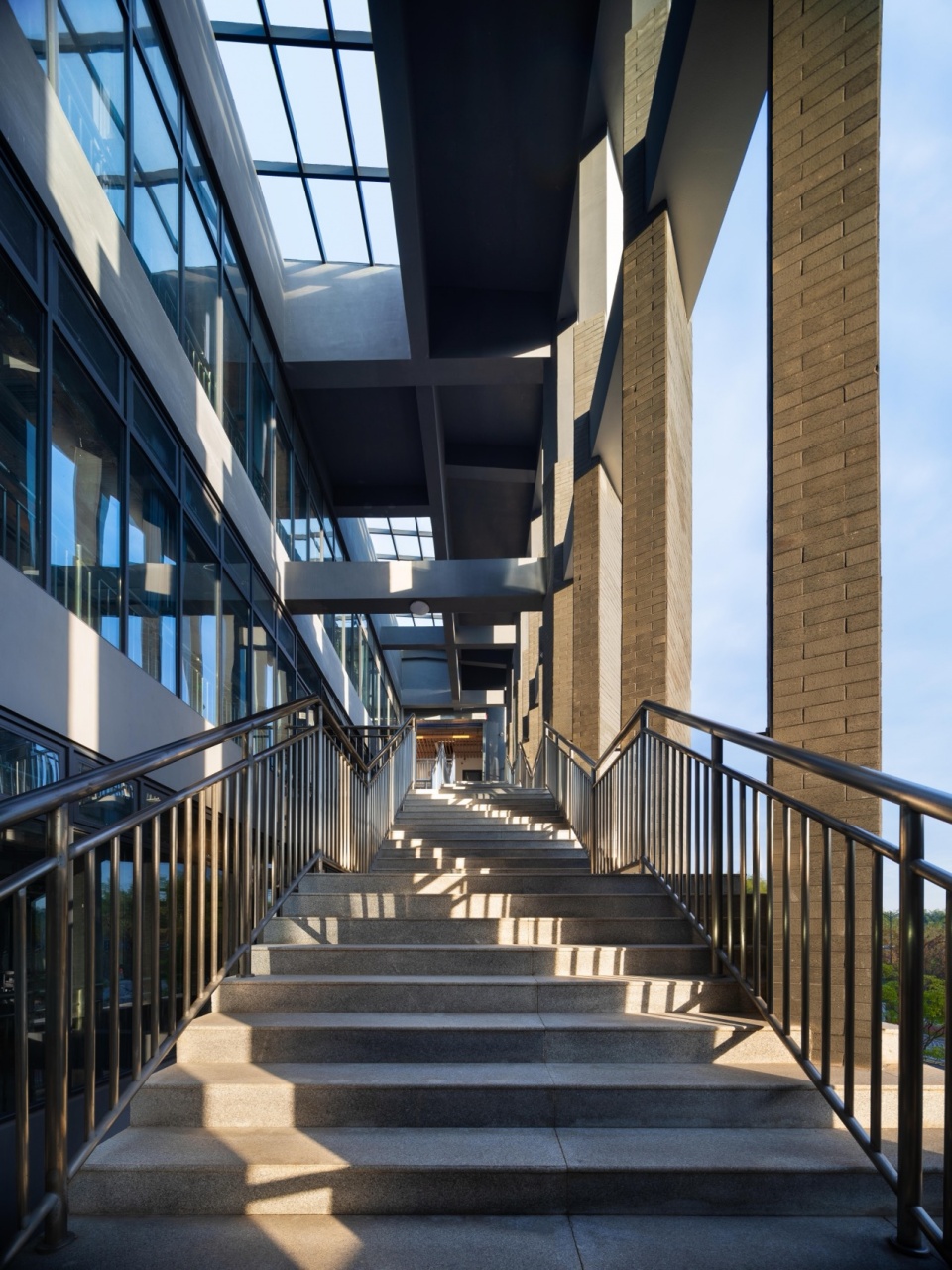 a journey through the mountains changsha nanya meixi lake high school by cmie luo jin studio