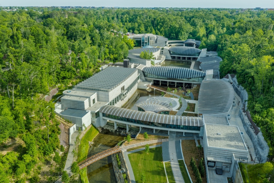 Crystal Bridges Expansion by Safdie Architects