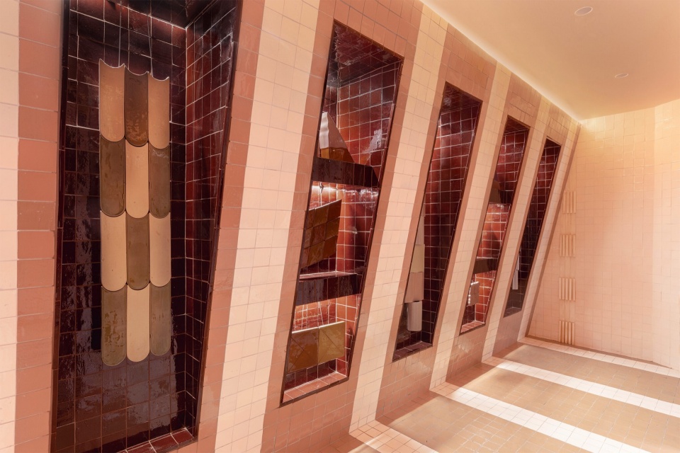 maora showroom by masquespacio
