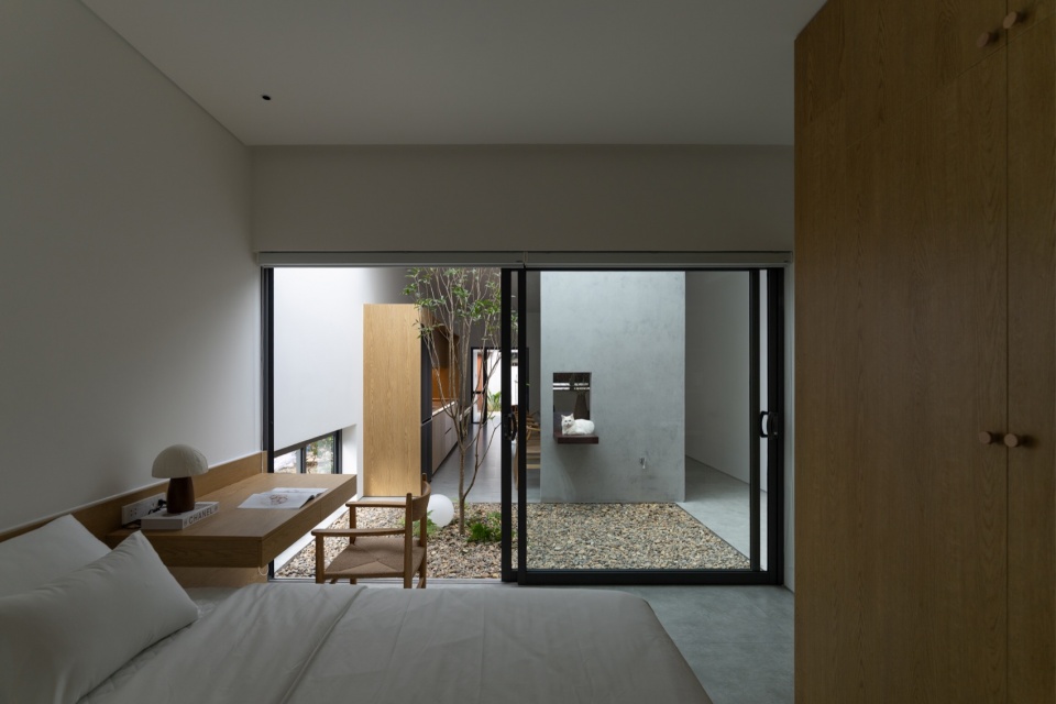 nam da house by 24minimalist architecture