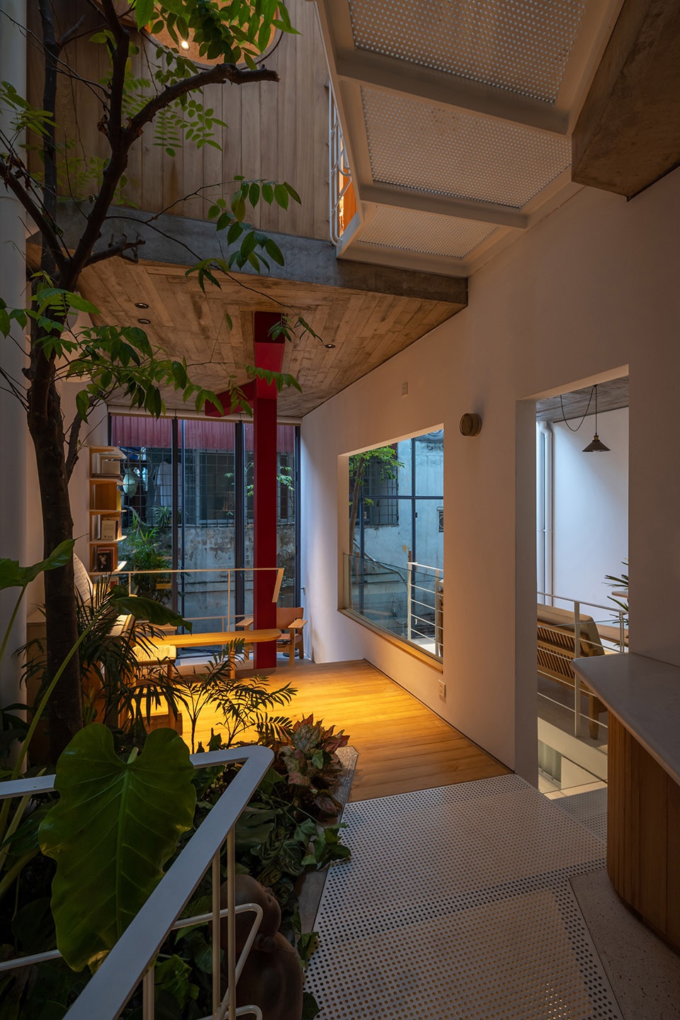 th house by oddo architects