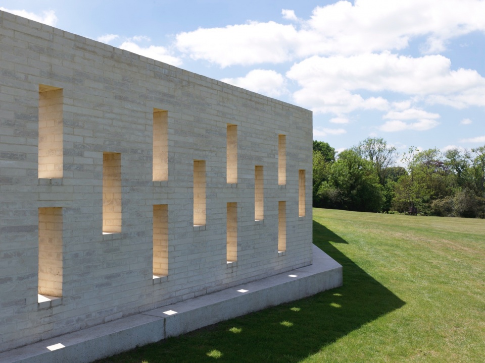 St Raphael s at Mayfield by Adam Richards Architects