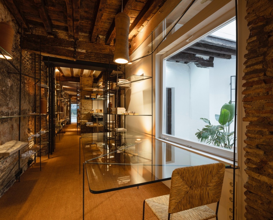Small Storehouse Of Layers Of Time by SERRANO BAQUERO