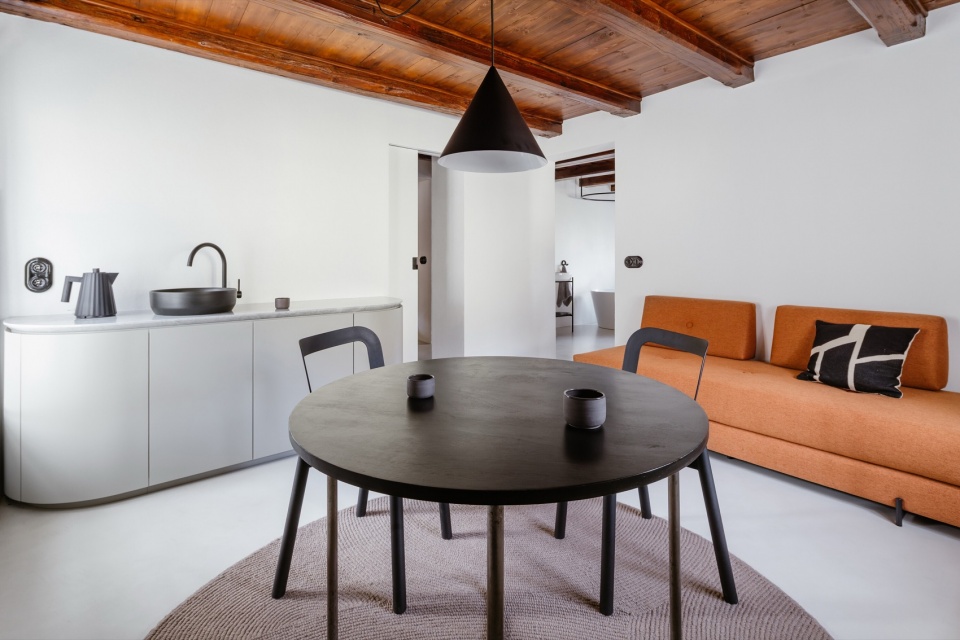 clementine house by architeka lucie nemcova