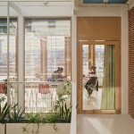 桑茨社会中心，巴塞罗那 / Laos Arquitectura + Mercè Zazurca Codolà + César Sánchez Medrano