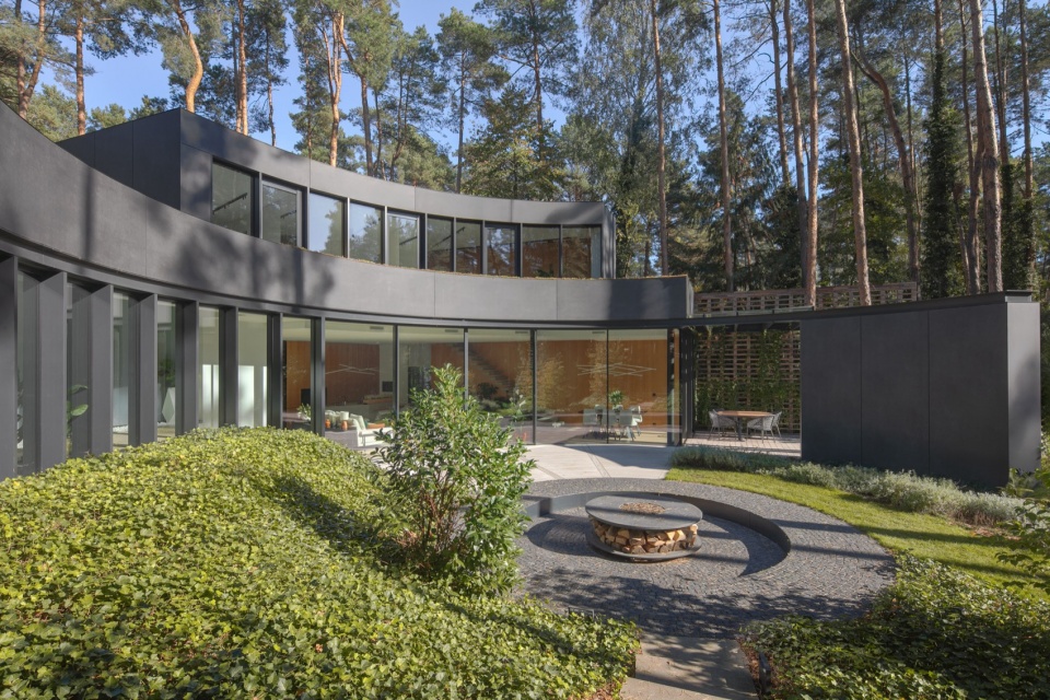 House with a Glade