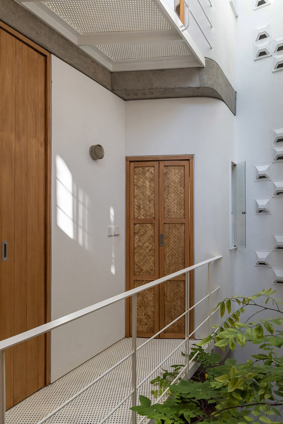 th house by oddo architects