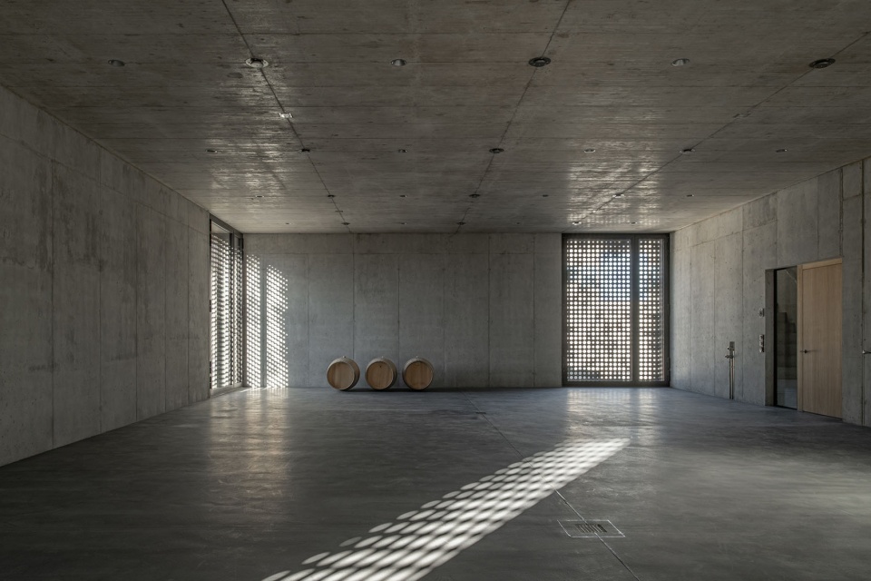 New Winery URS HAUSER