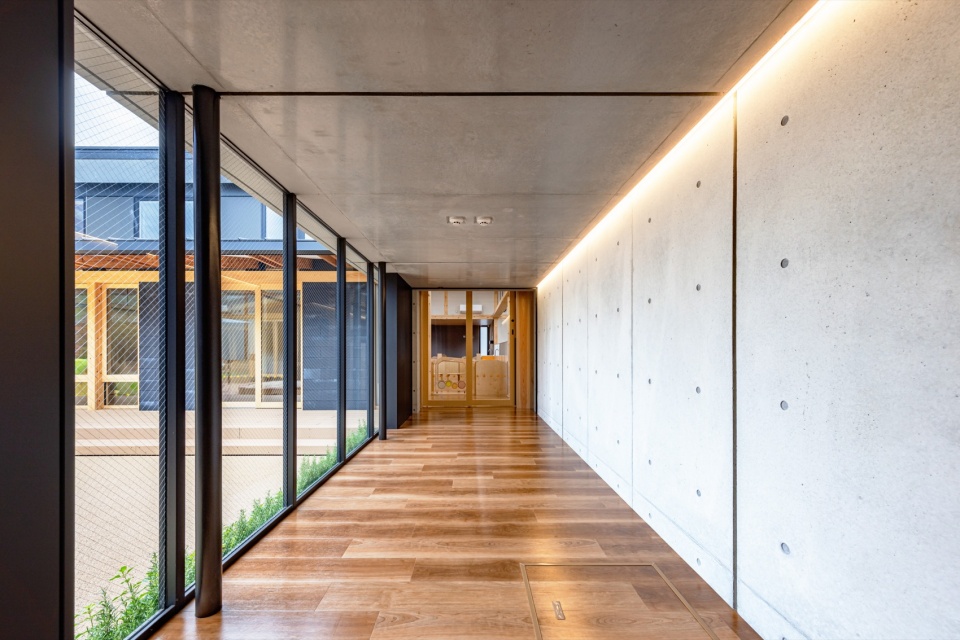 kurashiki central hospital miwa nursery school by nikken sekkei