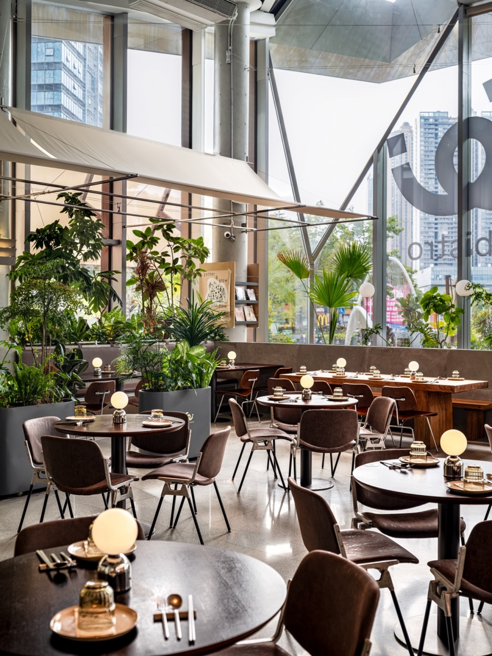 oco restaurant by super nature lab