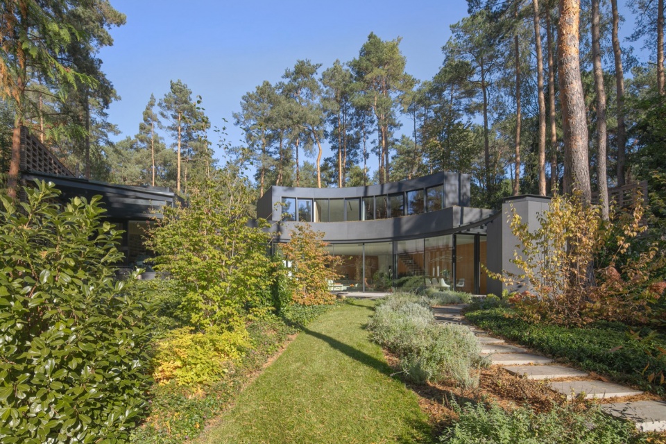 House with a Glade