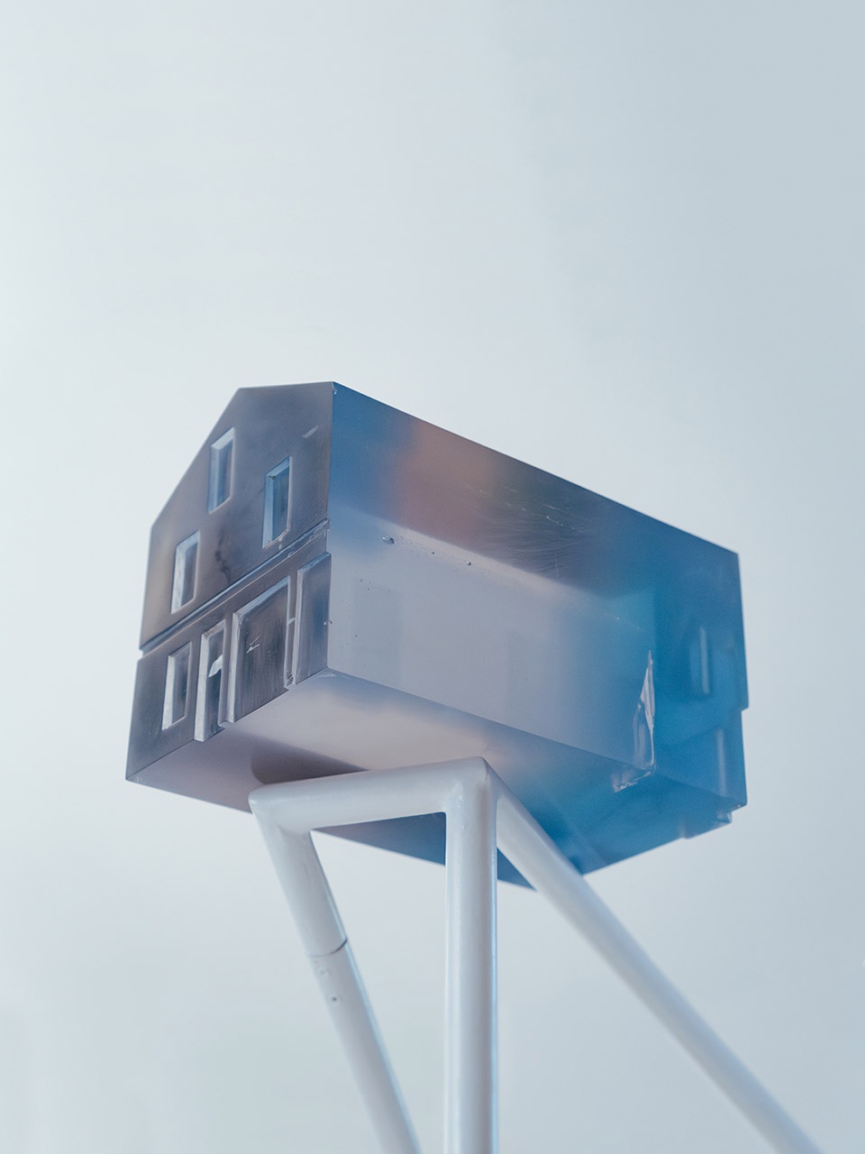 blue house by extrastudio