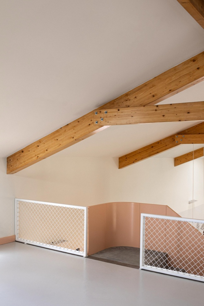 casa do alpendre by vasco burnay arquitectura