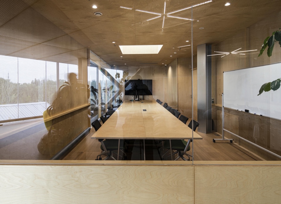 MORE Office Renovation by TAOA
