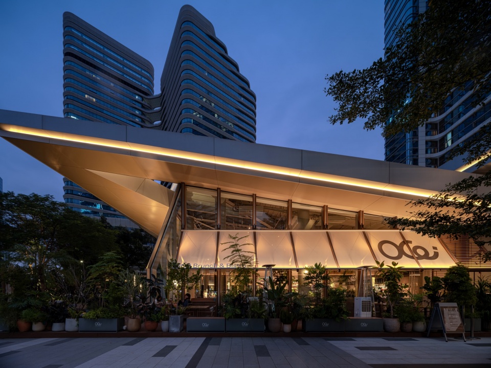 oco restaurant by super nature lab