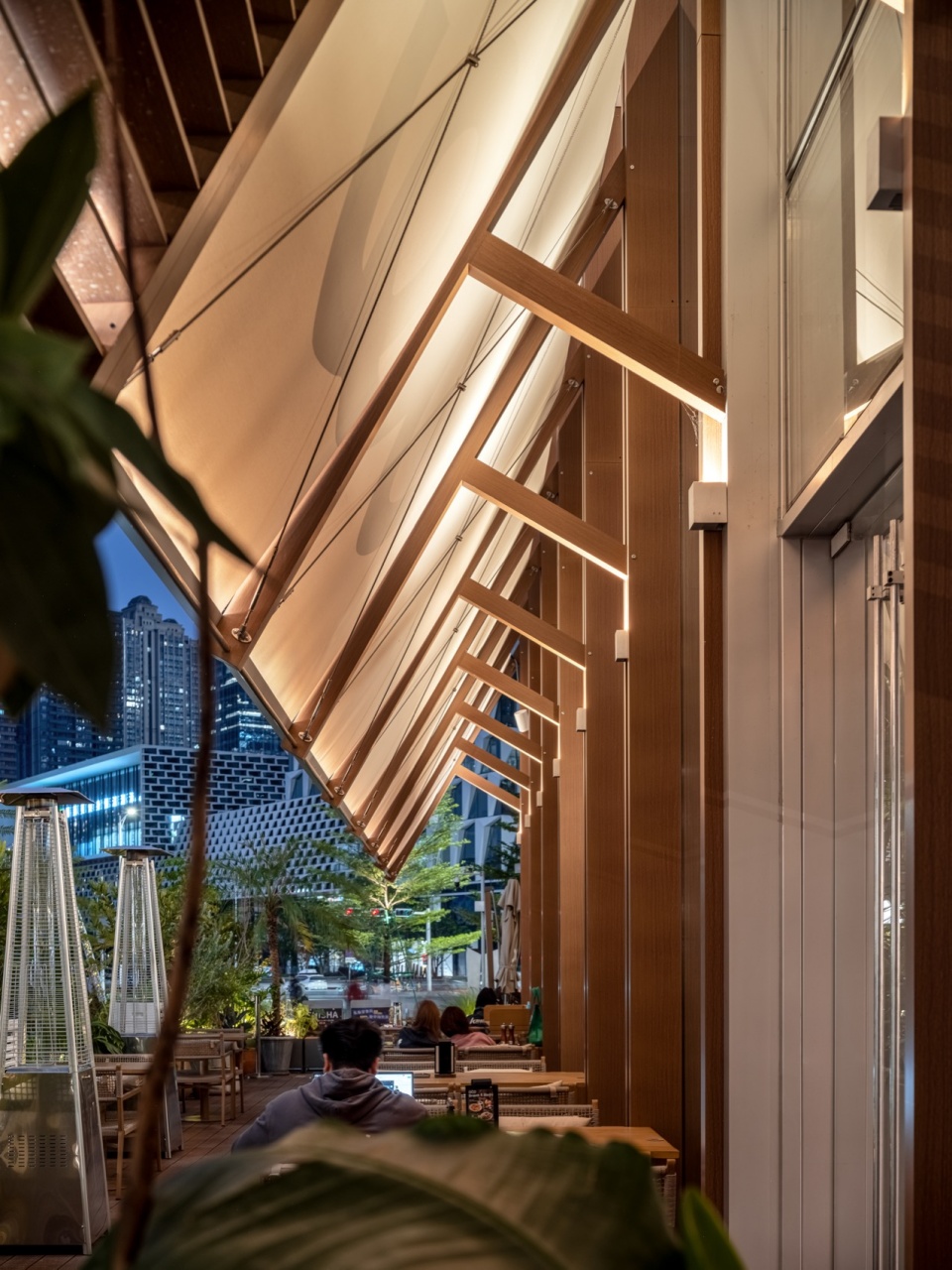 oco restaurant by super nature lab