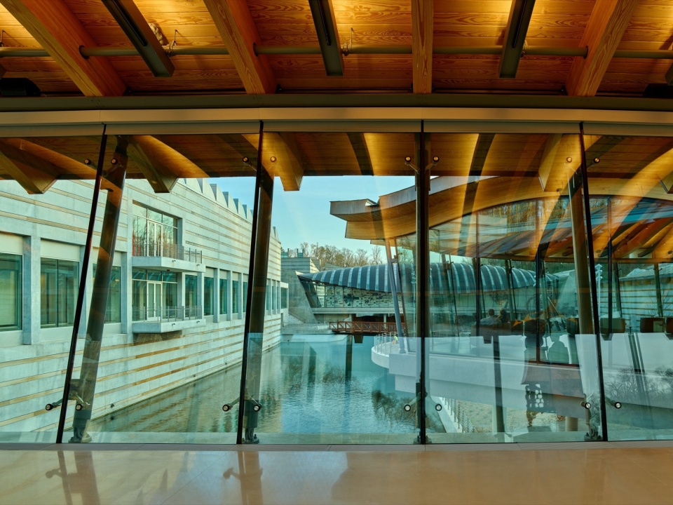 Crystal Bridges Expansion by Safdie Architects