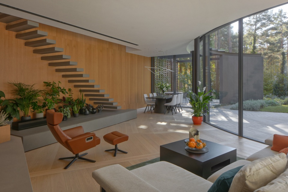 House with a Glade