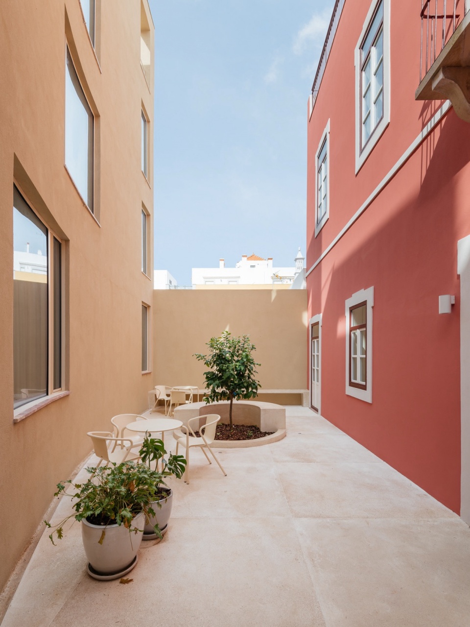 Mustard building by Aurora Architects Furo