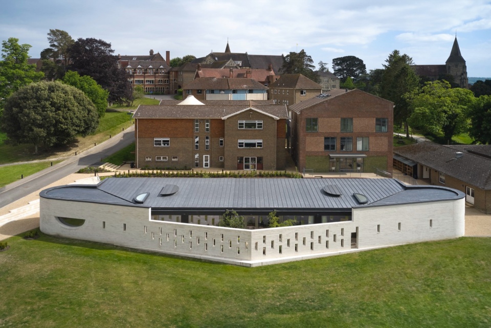 St Raphael s at Mayfield by Adam Richards Architects