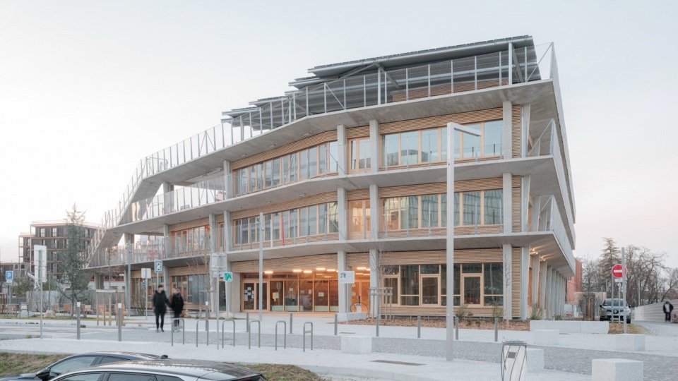 Yvonne Kerzreho school complex by SAM Architecture