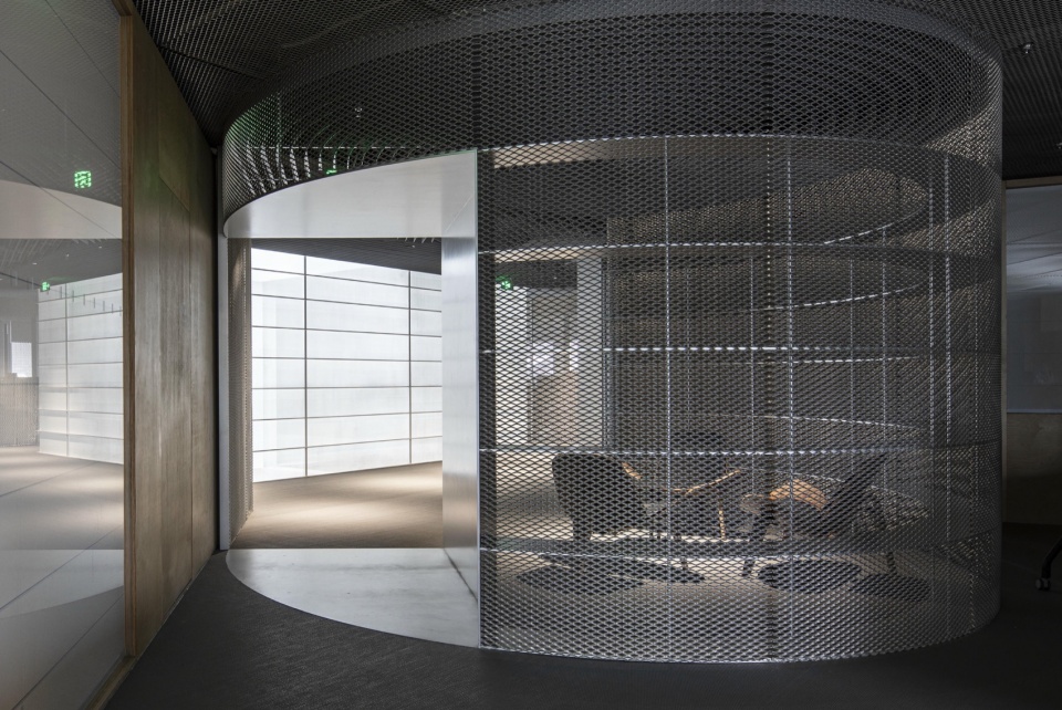 MORE Office Renovation by TAOA