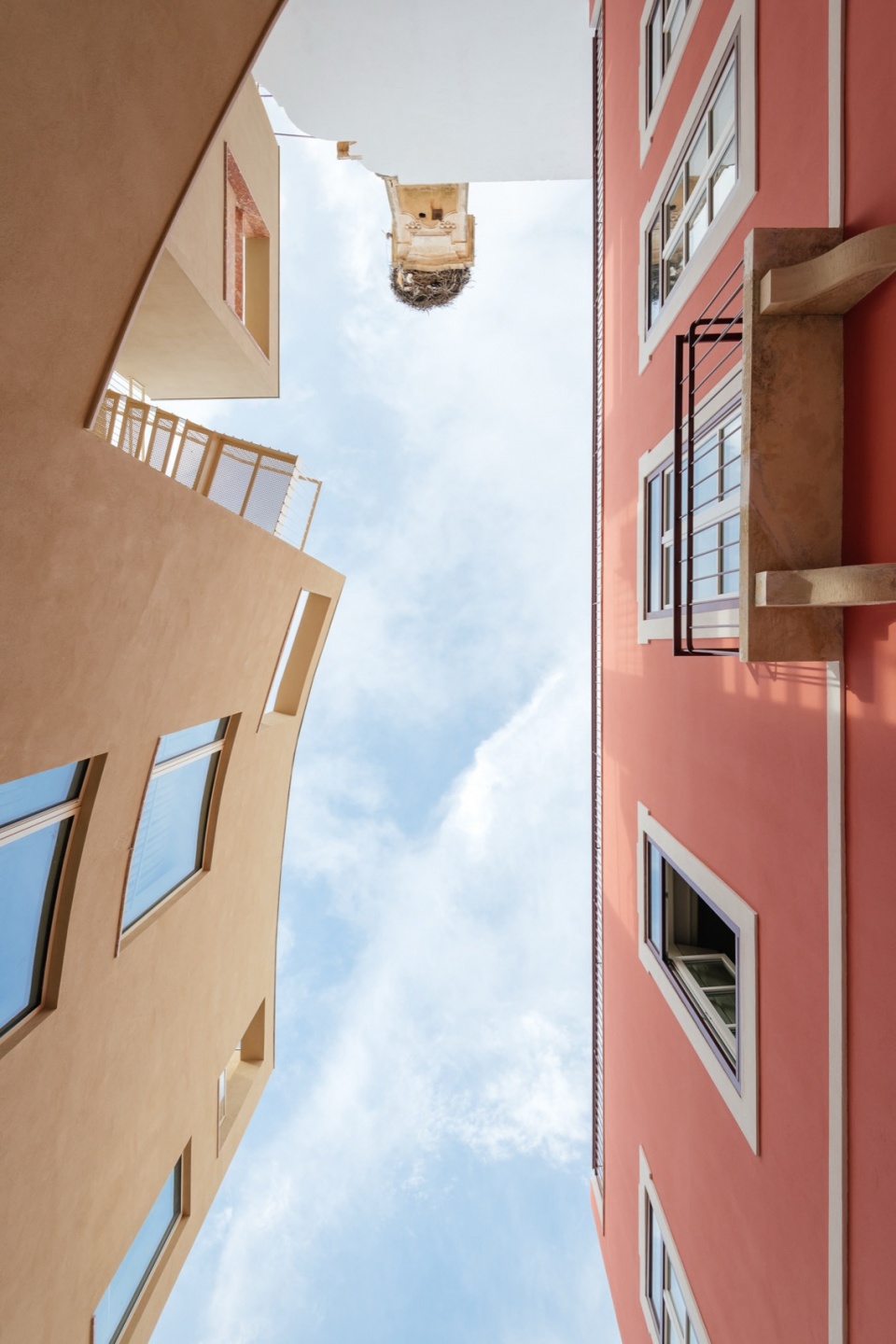 Rose building by Aurora Architects Furo