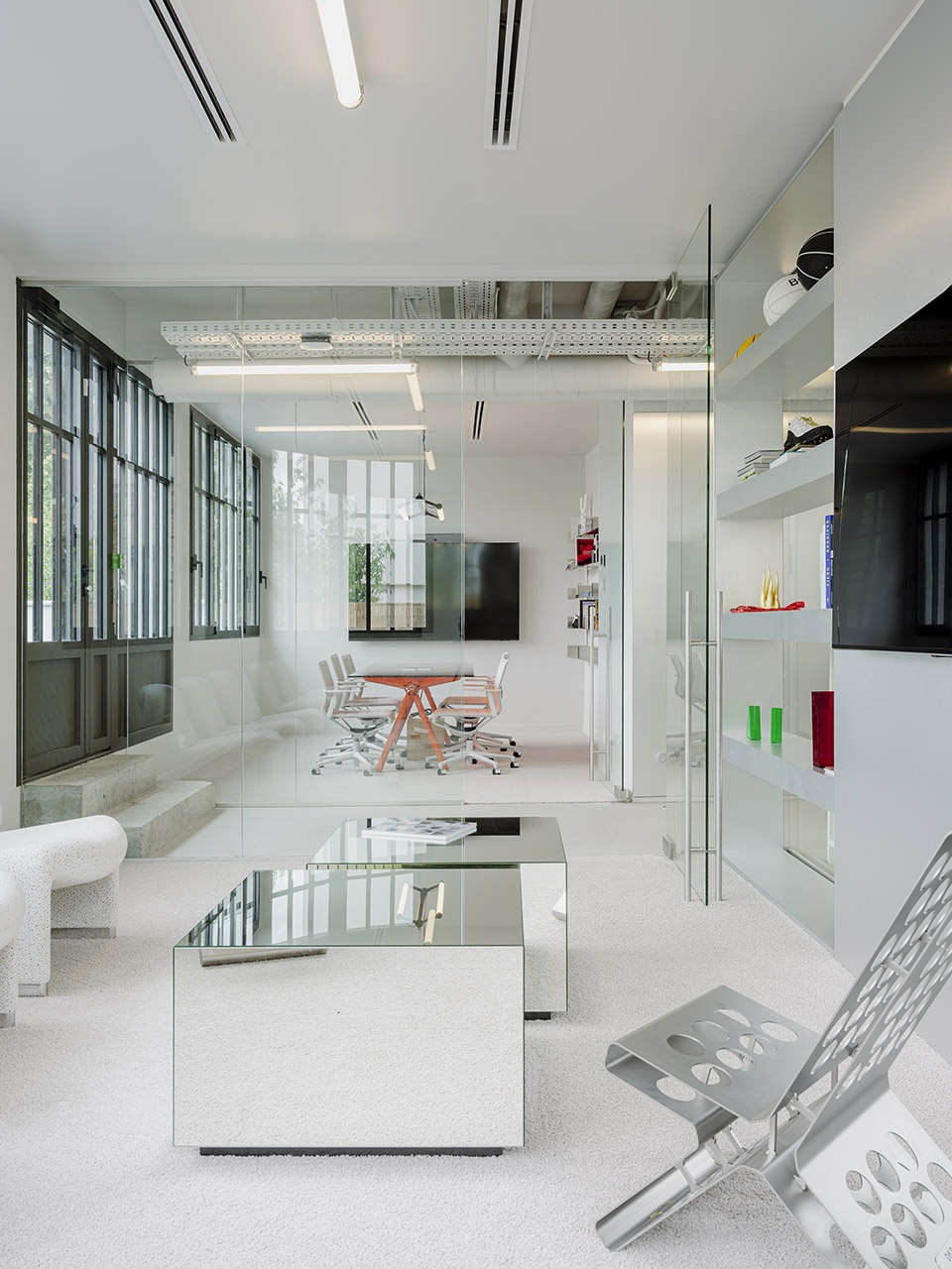 yard house by exbrayat enrico architectes