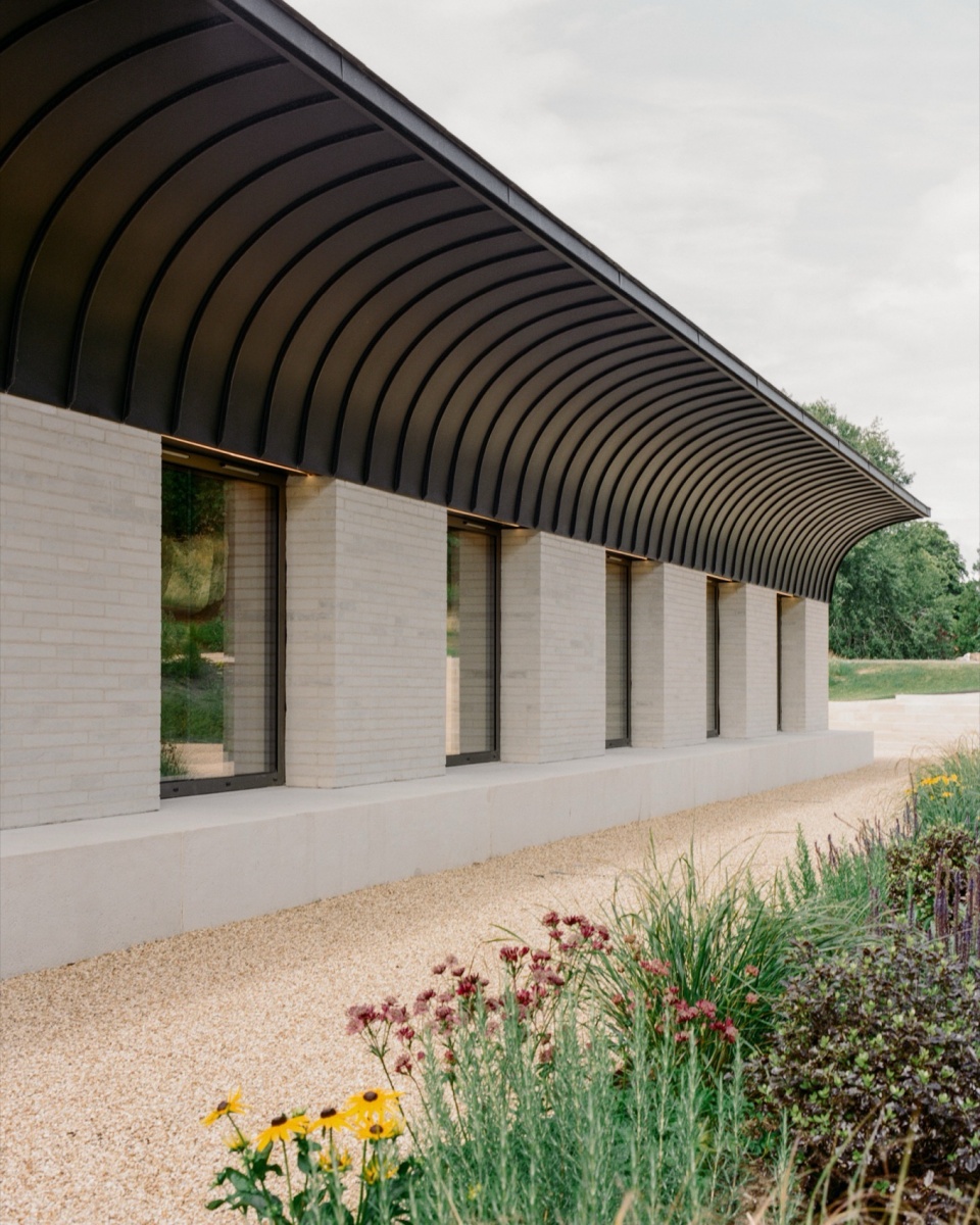 St Raphael s at Mayfield by Adam Richards Architects