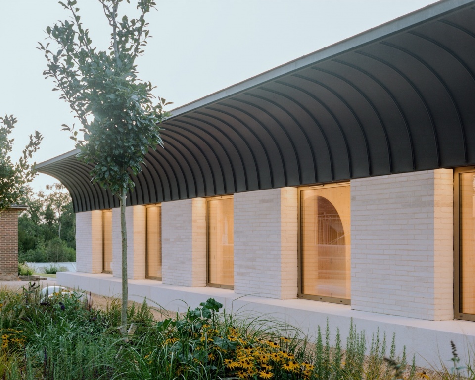 St Raphael s at Mayfield by Adam Richards Architects