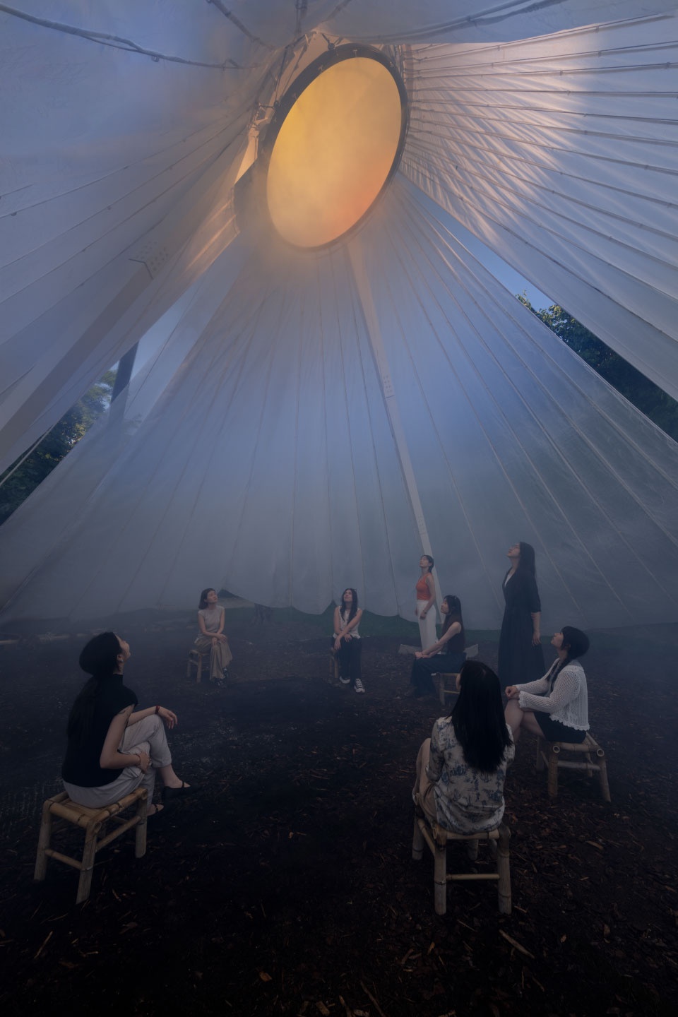 Chinese Paper Umbrella 《一把油纸伞》,马岩松,2025第19届威尼斯国际建筑双年展