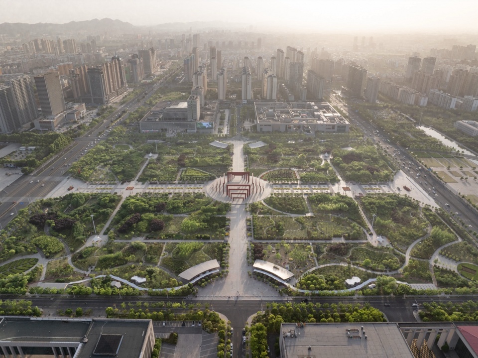 TBB Public Space Practice at Hundred Flowers Park Xinyang by Atelier Liu Yuyang Architects