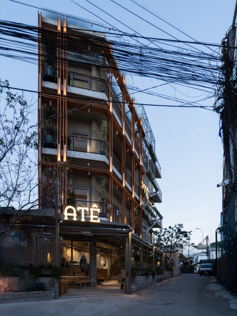 ate signature cafe by xuong xep