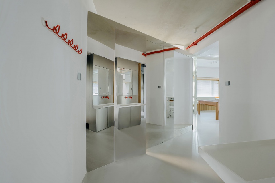 69 m2 Apartment Renovation by FUYUDI STUDIO