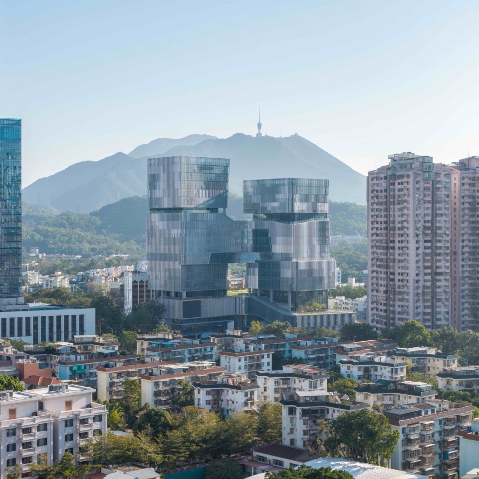 Luohu Library and Youth Activity Center by HHD Shenzhen Huahui Design iDEA