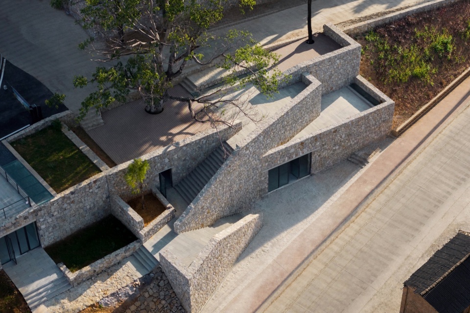 Visitor Center Bawan Village by TAO