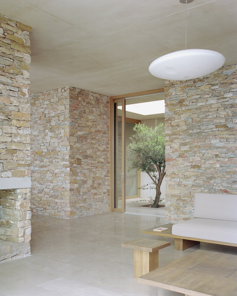 beneath the earth fysika by alexandre pavlidis architect