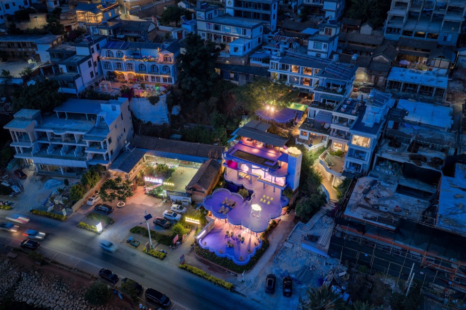 Renovation of Manwu Jimu Guesthouse Dali by MINAX