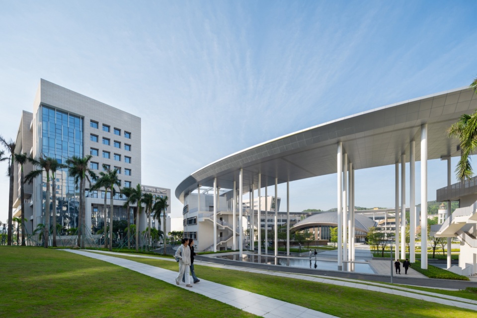 Science and Engineering Building Complex at Beijing Normal University Zhuhai Campus