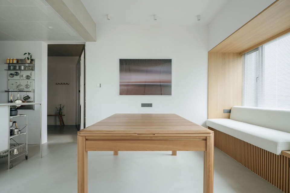 69 m2 Apartment Renovation by FUYUDI STUDIO