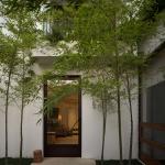 The co-working space of the School of Creative Design Industry by WUMICHI ARCHITECTS