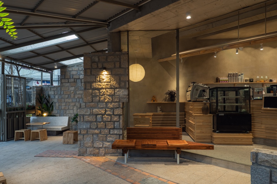 ate signature cafe by xuong xep