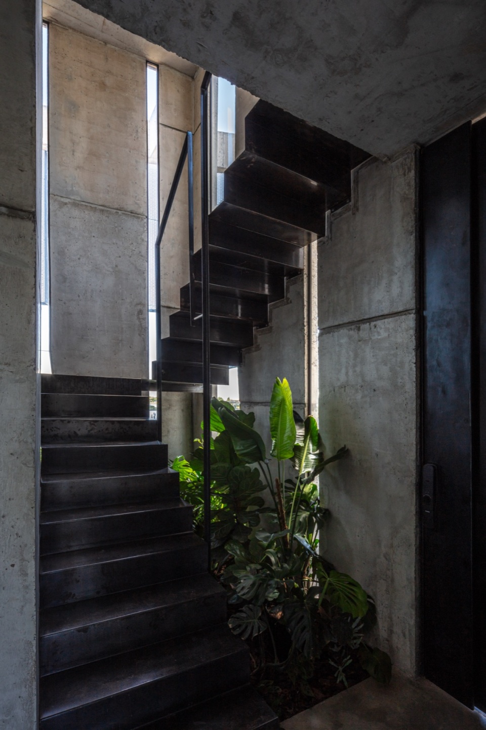 lomadas house by grizzo studio