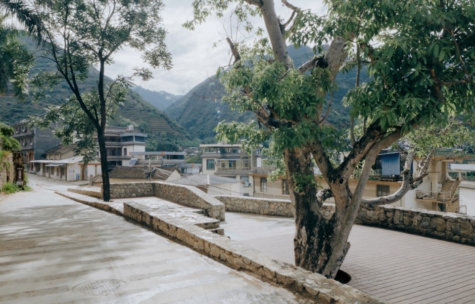 Visitor Center Bawan Village by TAO