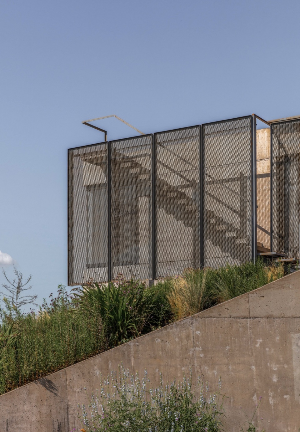lomadas house by grizzo studio