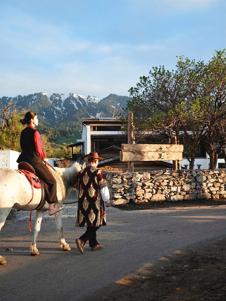 Daye Songshan Homestay by Shulin Architecture Design Studio