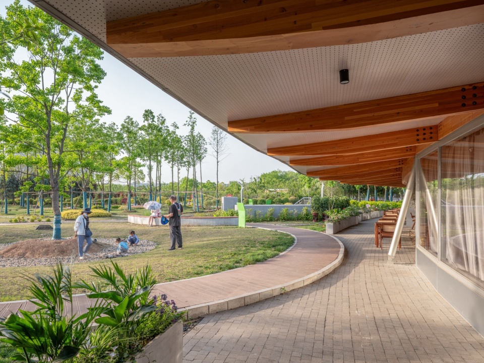 TBB Public Space Practice at Hundred Flowers Park Xinyang by Atelier Liu Yuyang Architects